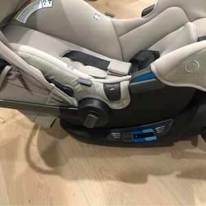 Nuna car seat
